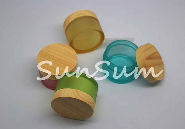 PET Plastic Jar with Wooden Color Coating Lid 