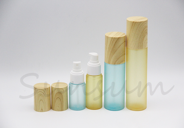 Wooden Cap Cosmetic Frosted Hair Spray Bottle