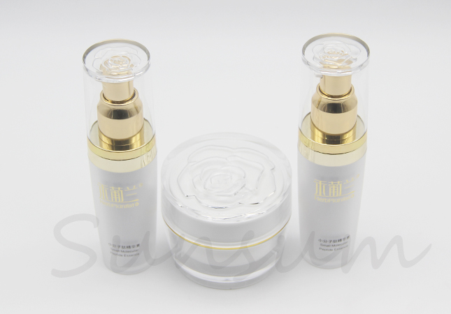 Luxurious Acrylic Cosmetic Double Wall Jar Lotion Cosmetic Golden Pump Bottle