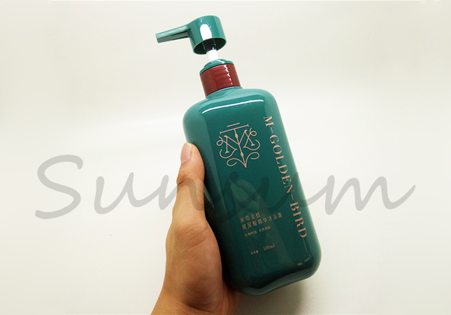 PET material shampoo/conditioner/body soap bottle with lotion pump