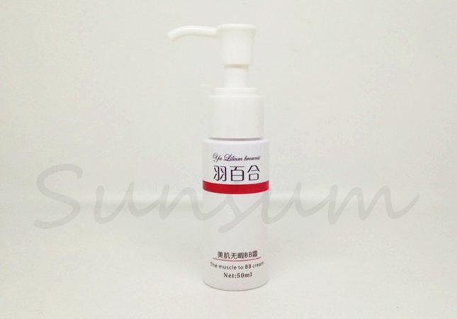 White Cosmetic PET Plastic Lotion Pump Straight Side 50ml Bottle