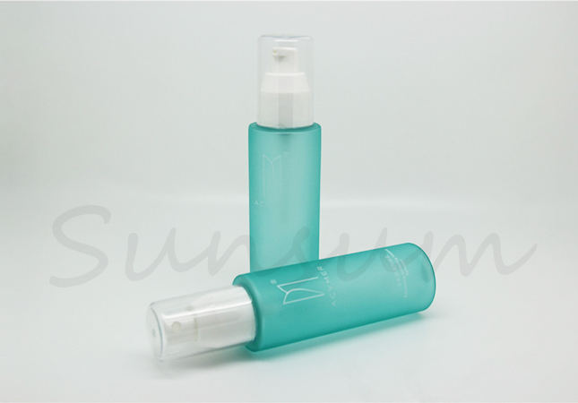 Free Sample 120ml Cosmetic Skin Care Lotion Pump Spray Frosted Bottle