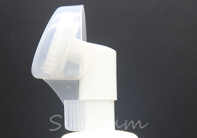PET Plastic Cosmetic Facial Cleaner Bottle with Brush Pump