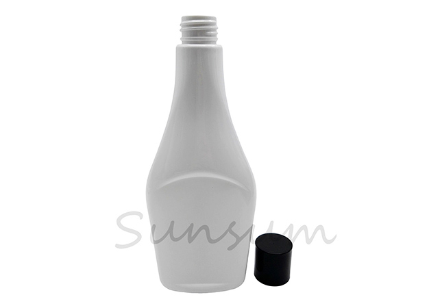 White Color Flat Shape Cosmetic Plastic Liquid Bottle