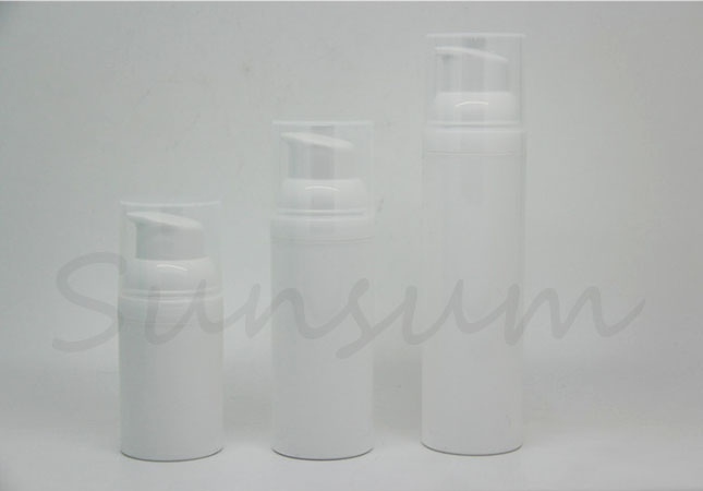 White Color Cosmetic Airless Lotion Skin Facial Cleanser Bottle