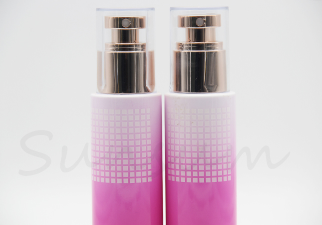 Cosmetic Plastic 100ml Lotion Pump Spray Bottle with Printing