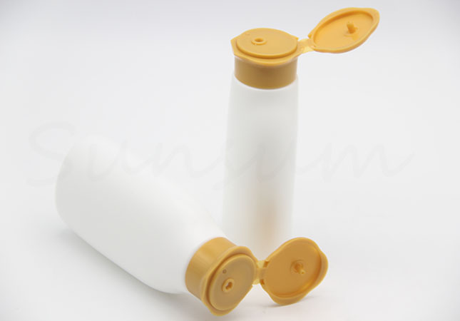 Cosmetic HDPE Plastic Squeeze Baby Care Bottle