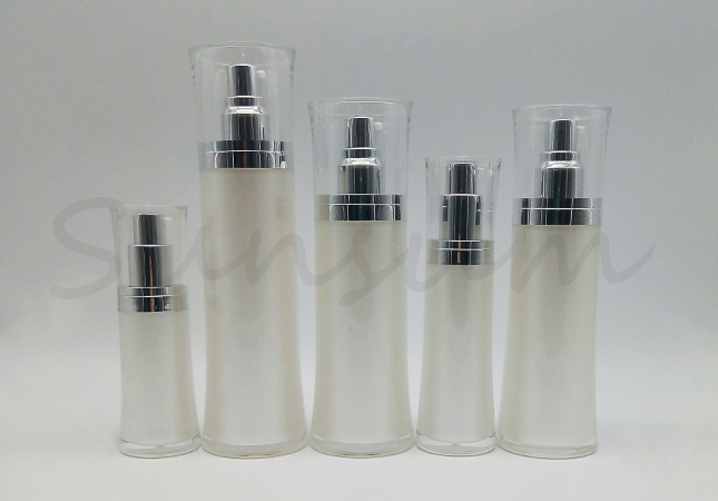 Luxurious Acrylic  Customized Logo Bottle With Lotion Pump For Skin Care