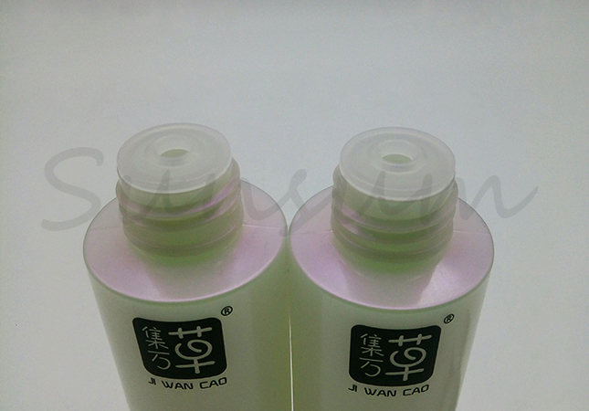 120ml Customized PET Plastic Bottle With Screw Cap For Skin Care 