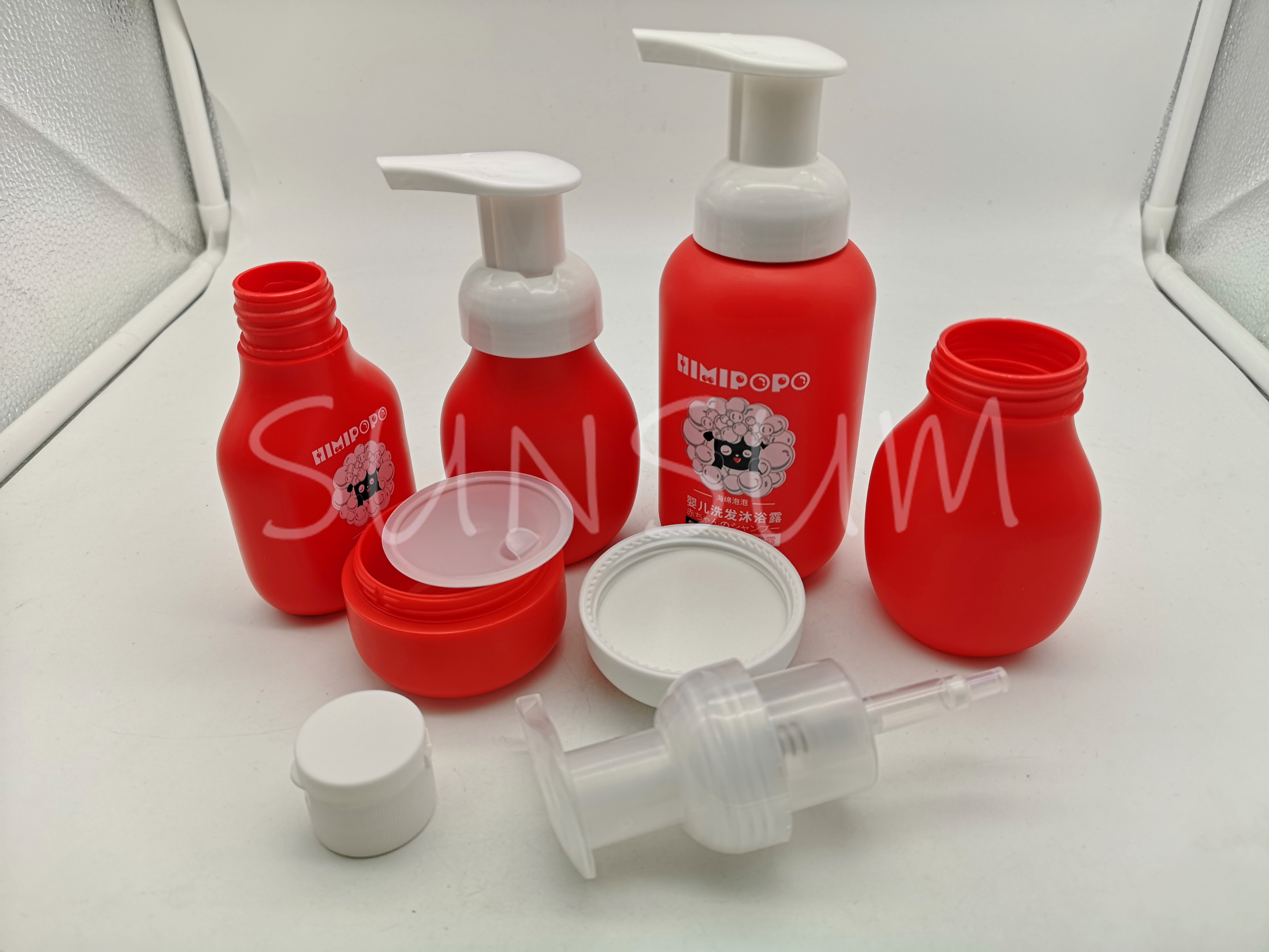 Customized Logo Gradual Change PET Plastic Bottle With Form Pump