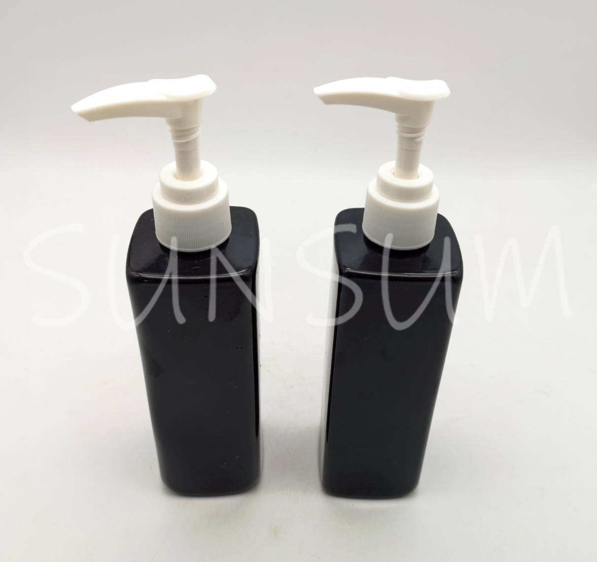 250ml square shampoo bottle