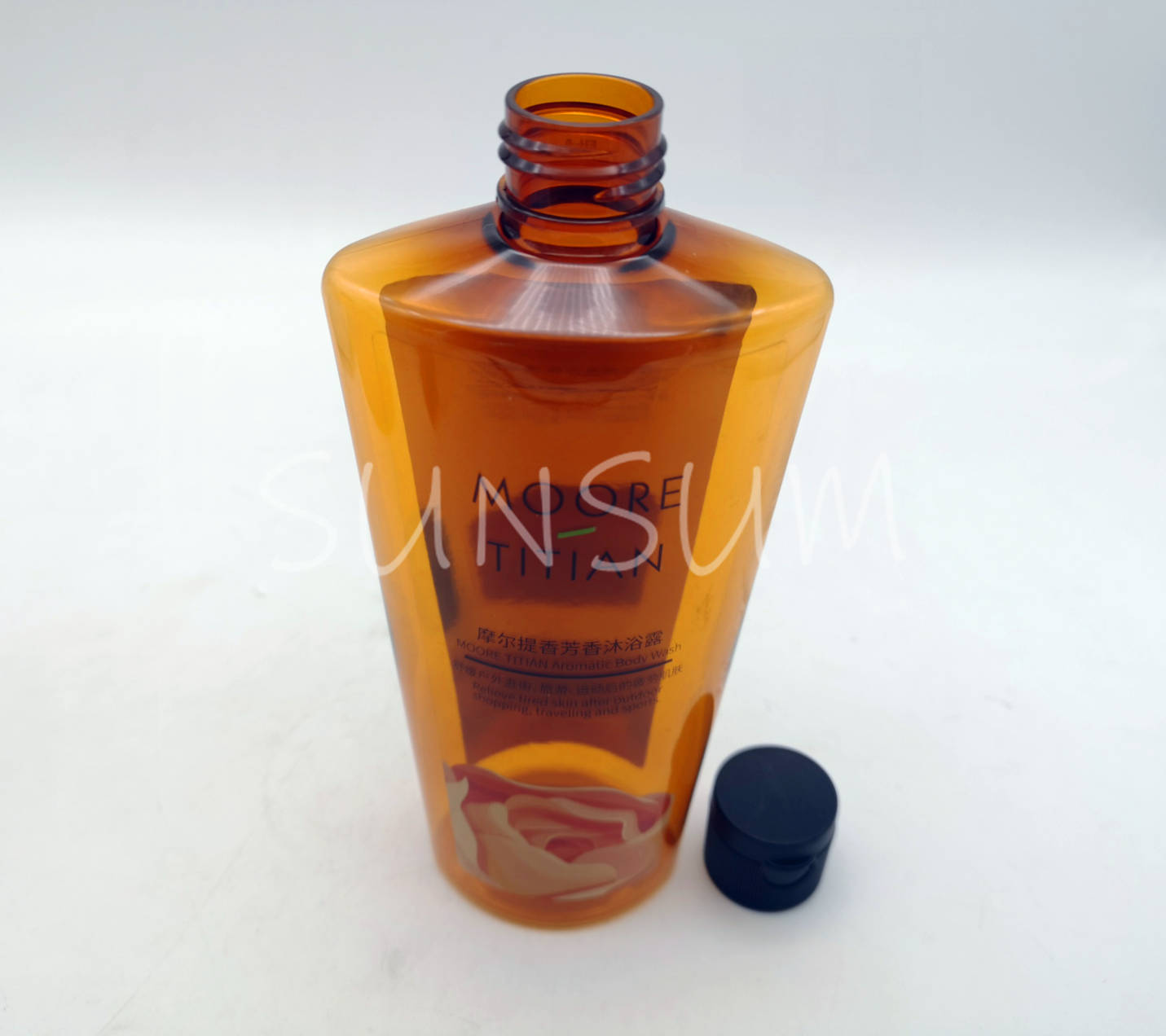 300ml shampoo bottle with flip cap